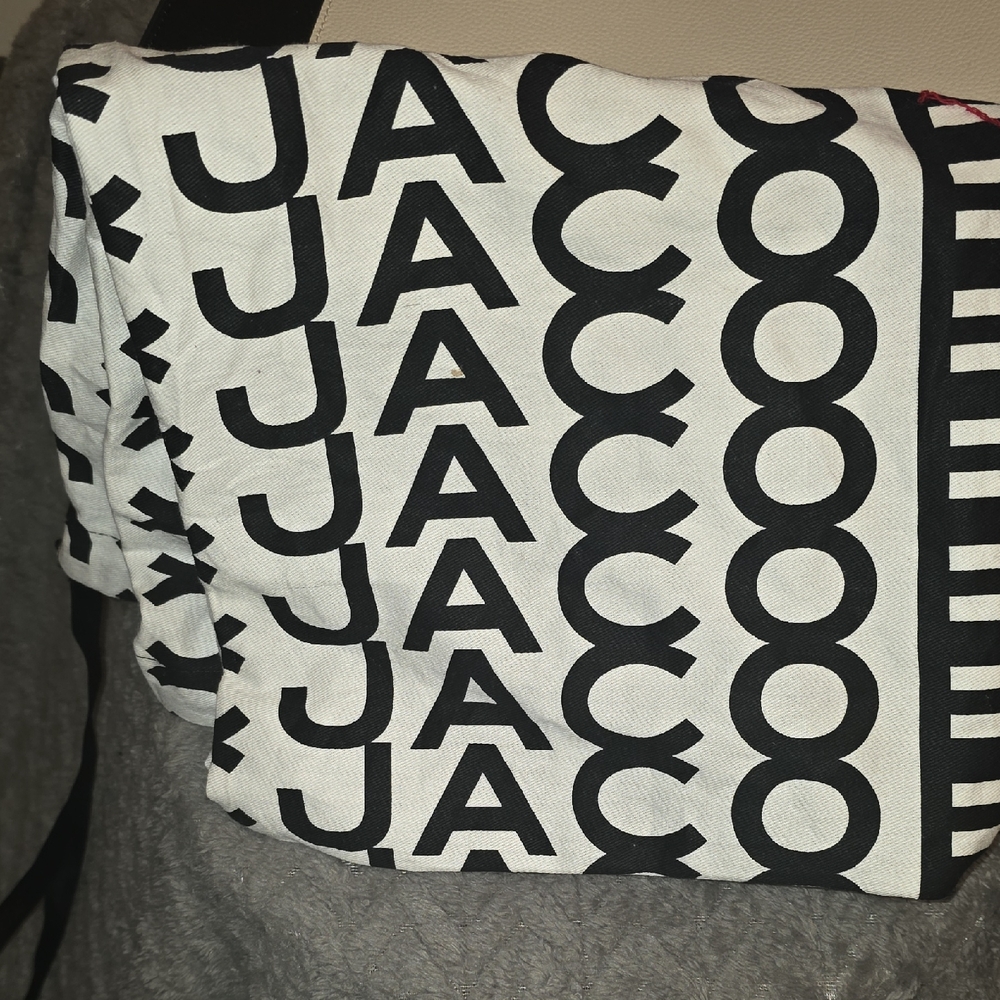 Marc Jacobs Black, White, and Tan Womens Tote New With Tags And Dust Bag - Picture 7 of 12